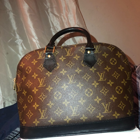Louis Vuitton 💖ALMA💖 - Picture 2 of 16